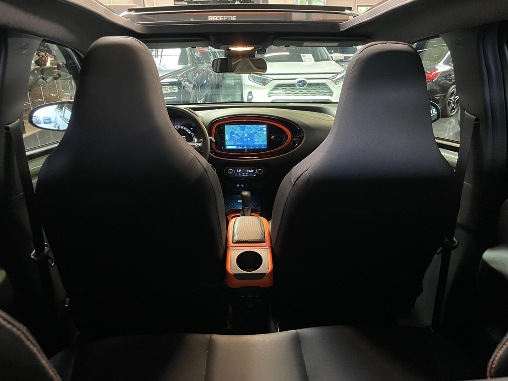 Toyota Aygo X 1.0 VVT-i S-CVT LIMITED NAVY CABRIO CAMERA 55
