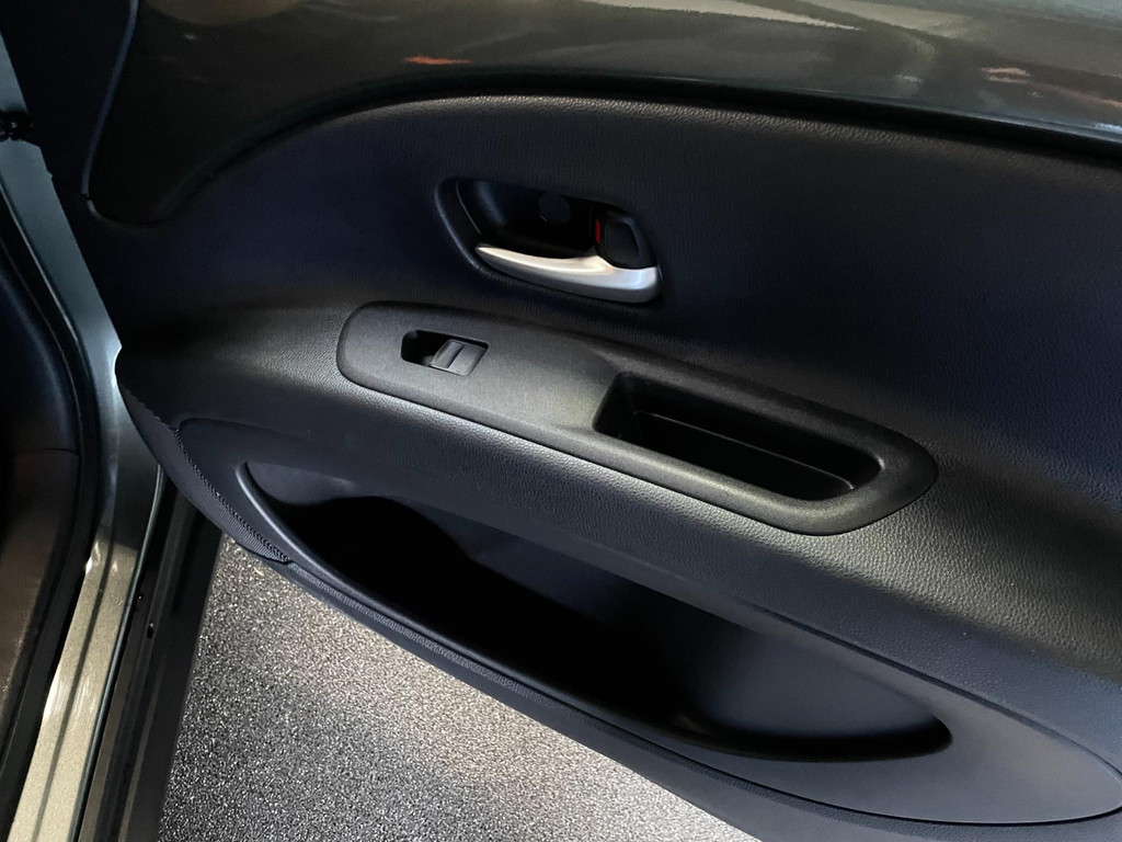 Toyota Aygo X 1.0 VVT-i S-CVT LIMITED NAVY CABRIO CAMERA 57