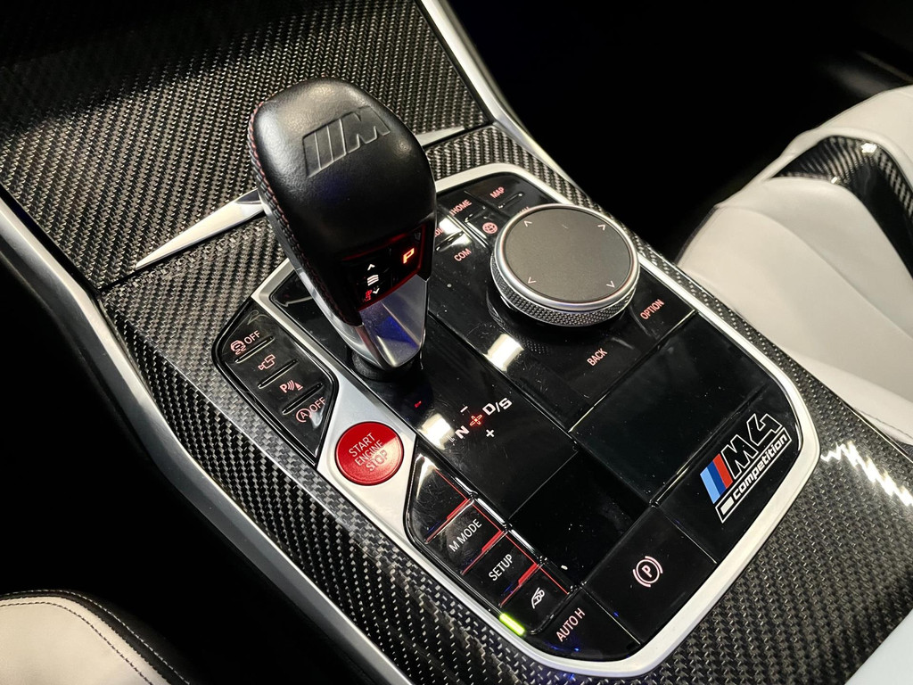 BMW 4-serie Coupé M4 Competition xDRIVE CARBON 66
