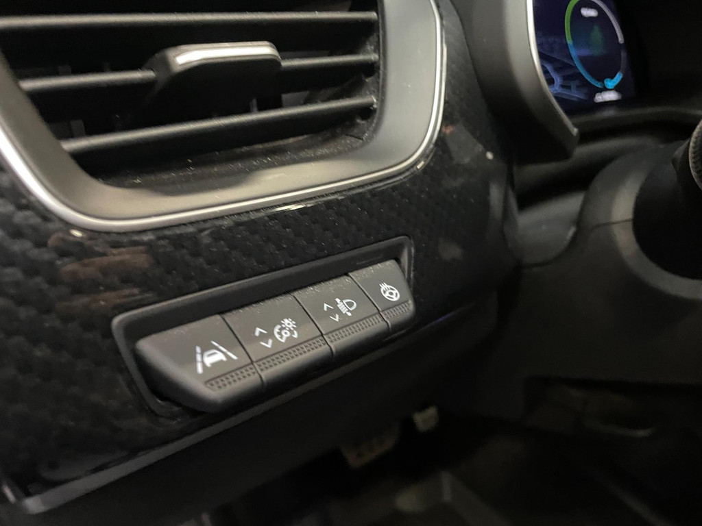 Renault Arkana 1.6 E-Tech hybrid 145 Engineered Incl.BTW PANO NAVI LEER CARPLAY CAMERA BOMVOL! 28