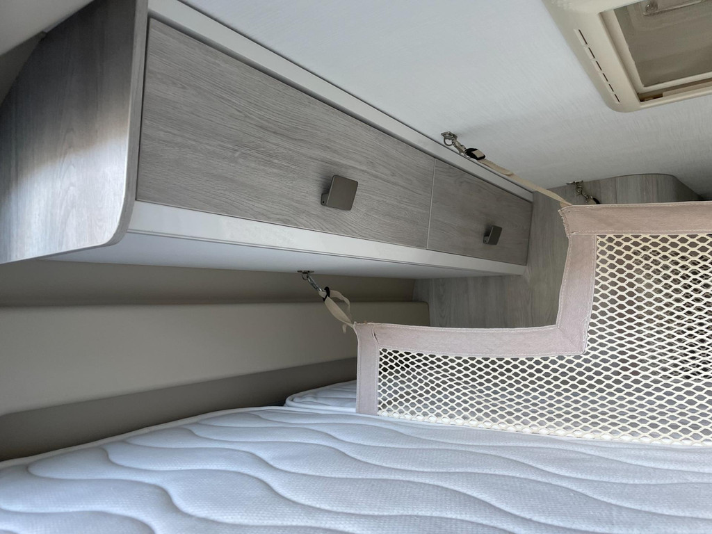 Roller team LIVINGSTONE 5 ADB1 Fiat Ducato - Airco / Luifel / Standkachel / 185 PK / Top onderhouden 38