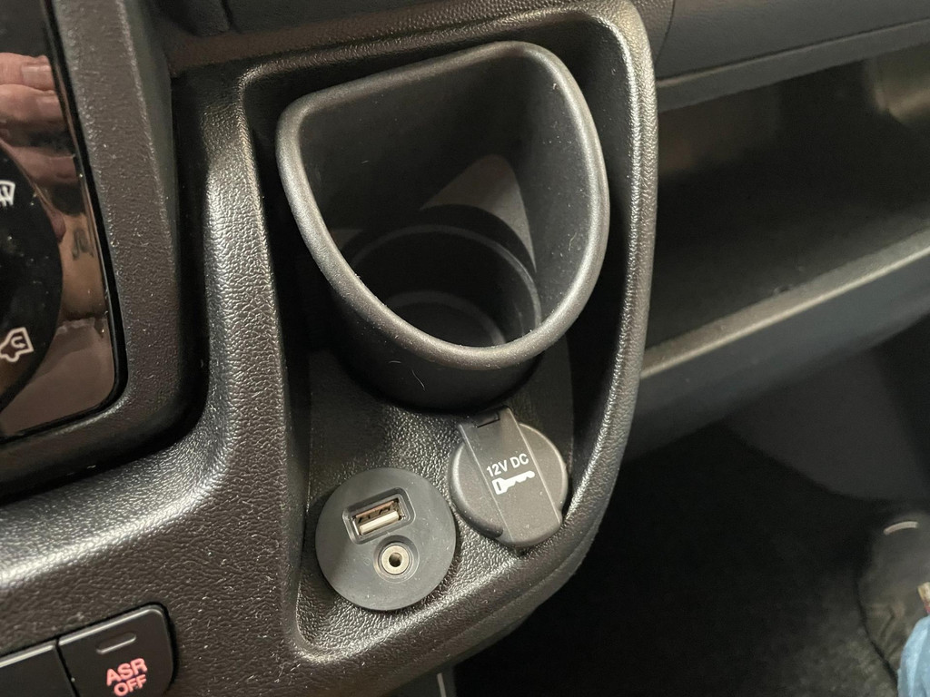 Roller team LIVINGSTONE 5 ADB1 Fiat Ducato - Airco / Luifel / Standkachel / 185 PK / Top onderhouden 69