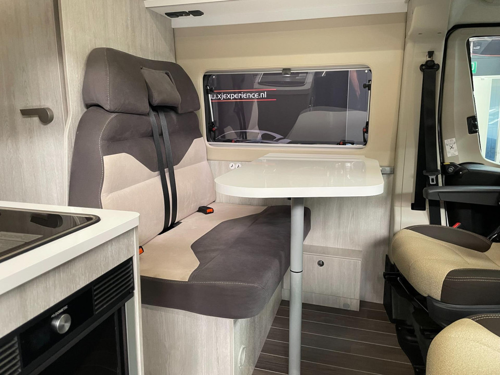 Roller team LIVINGSTONE 5 ADB1 Fiat Ducato - Airco / Luifel / Standkachel / 185 PK / Top onderhouden 71