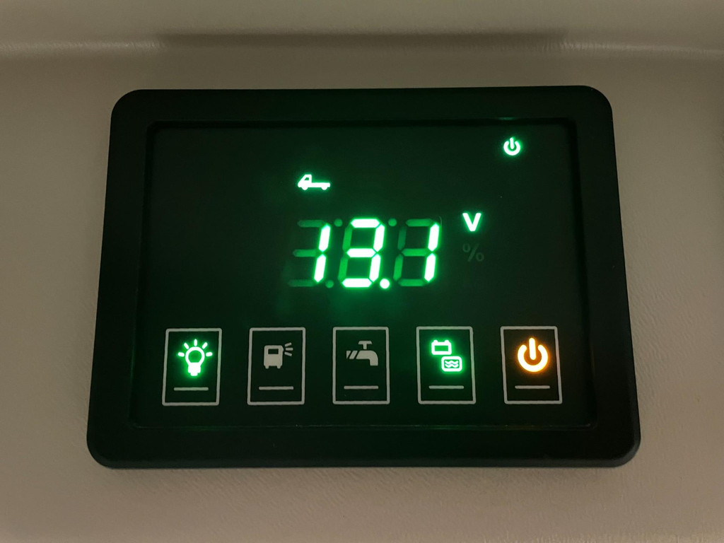 Roller team LIVINGSTONE 5 ADB1 Fiat Ducato - Airco / Luifel / Standkachel / 185 PK / Top onderhouden 79