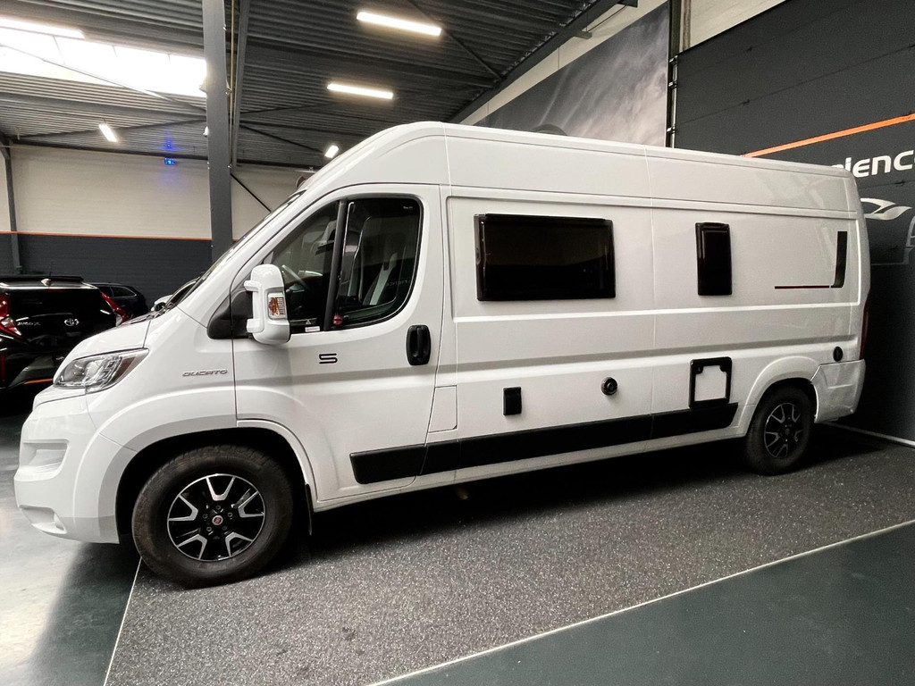 Roller team LIVINGSTONE 5 ADB1 Fiat Ducato - Airco / Luifel / Standkachel / 185 PK / Top onderhouden 8