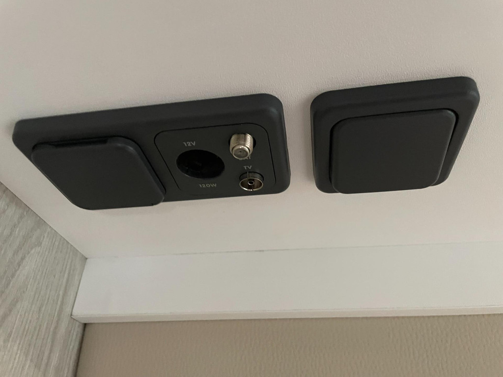 Roller team LIVINGSTONE 5 ADB1 Fiat Ducato - Airco / Luifel / Standkachel / 185 PK / Top onderhouden 85