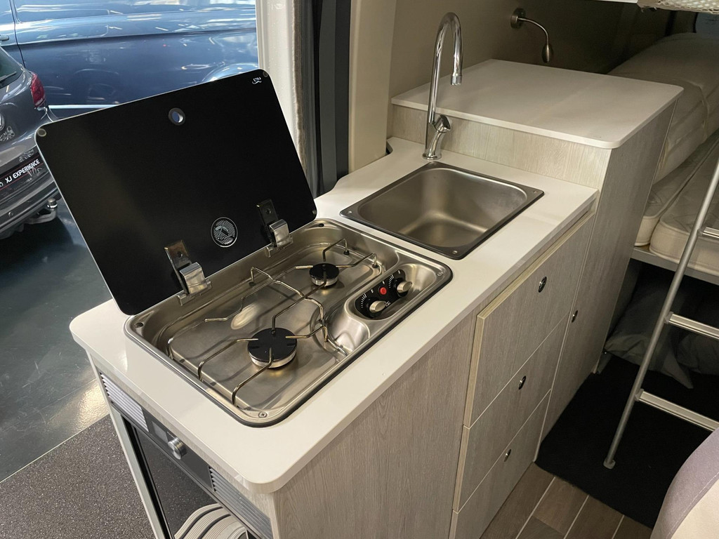 Roller team LIVINGSTONE 5 ADB1 Fiat Ducato - Airco / Luifel / Standkachel / 185 PK / Top onderhouden 87