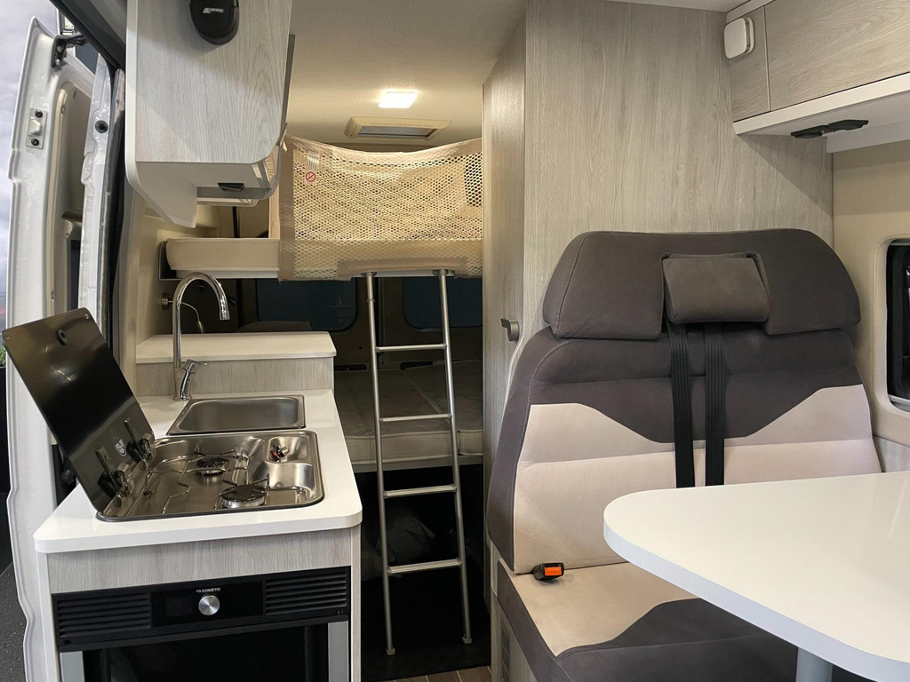 Roller team LIVINGSTONE 5 ADB1 Fiat Ducato - Airco / Luifel / Standkachel / 185 PK / Top onderhouden 92