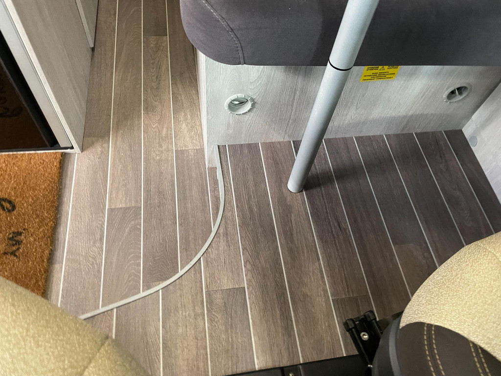 Roller team LIVINGSTONE 5 ADB1 Fiat Ducato - Airco / Luifel / Standkachel / 185 PK / Top onderhouden 96