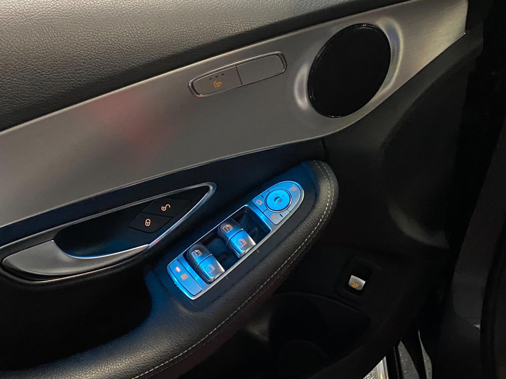 Mercedes-Benz C-klasse Estate 220 CDI 4MATIC AMG PANODAK NAVI 23