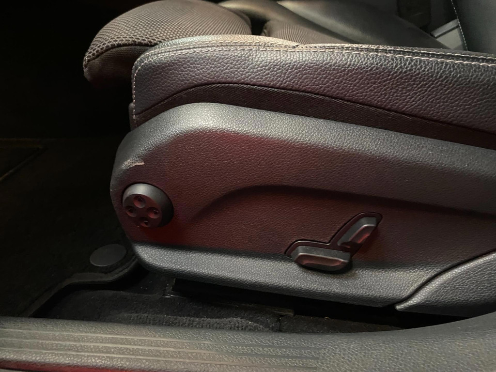 Mercedes-Benz C-klasse Estate 220 CDI 4MATIC AMG PANODAK NAVI 26