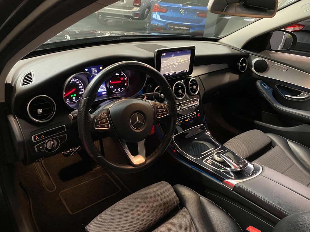 Mercedes-Benz C-klasse Estate 220 CDI 4MATIC AMG PANODAK NAVI 27