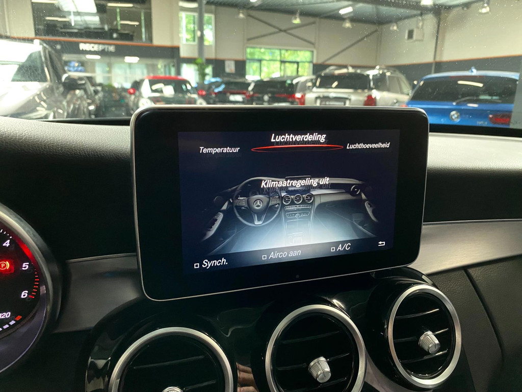 Mercedes-Benz C-klasse Estate 220 CDI 4MATIC AMG PANODAK NAVI 36