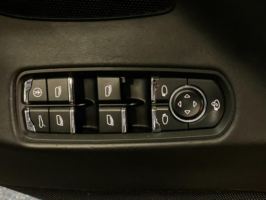 Porsche Panamera 4.8 Turbo 501 PK AWD YOUNGTIMER PASM 31