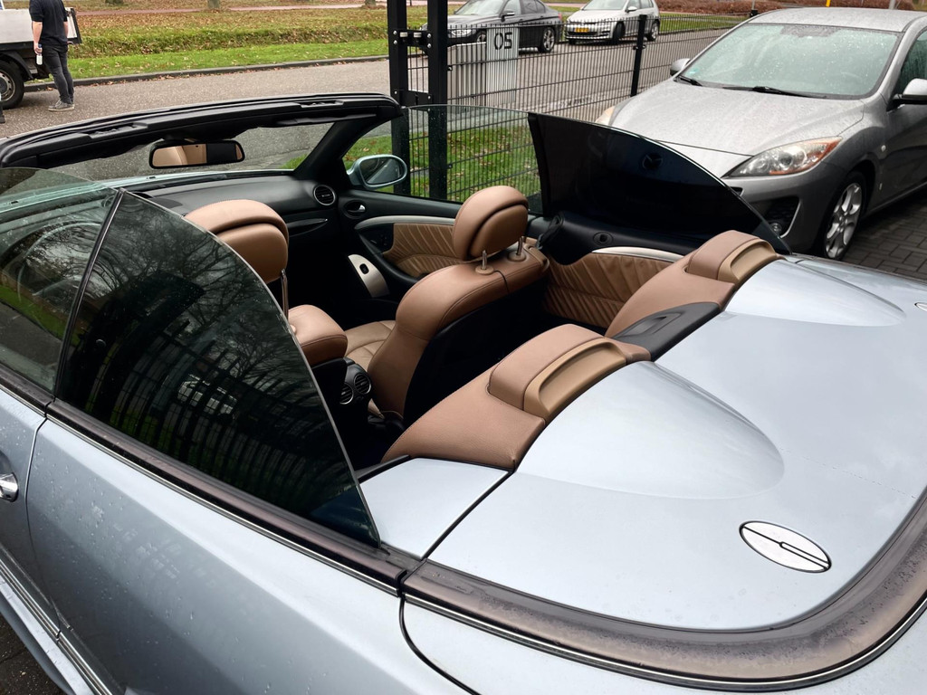 Mercedes-Benz CLK-klasse Cabrio 350 AMG *DTM UITGEVOERD* Youngtimer / Leder / Automaat 23