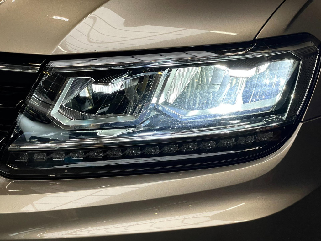 Volkswagen Tiguan 1.4 TSI ACT Highline Business 3X R-LINE PANO LEER NAVI 25