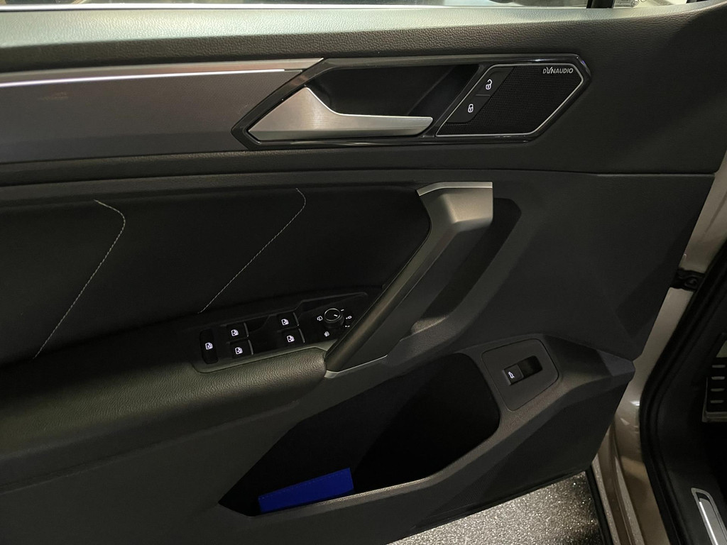 Volkswagen Tiguan 1.4 TSI ACT Highline Business 3X R-LINE PANO LEER NAVI 35