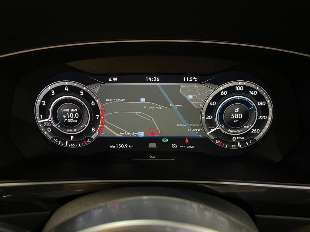 Volkswagen Tiguan 1.4 TSI ACT Highline Business 3X R-LINE PANO LEER NAVI 53