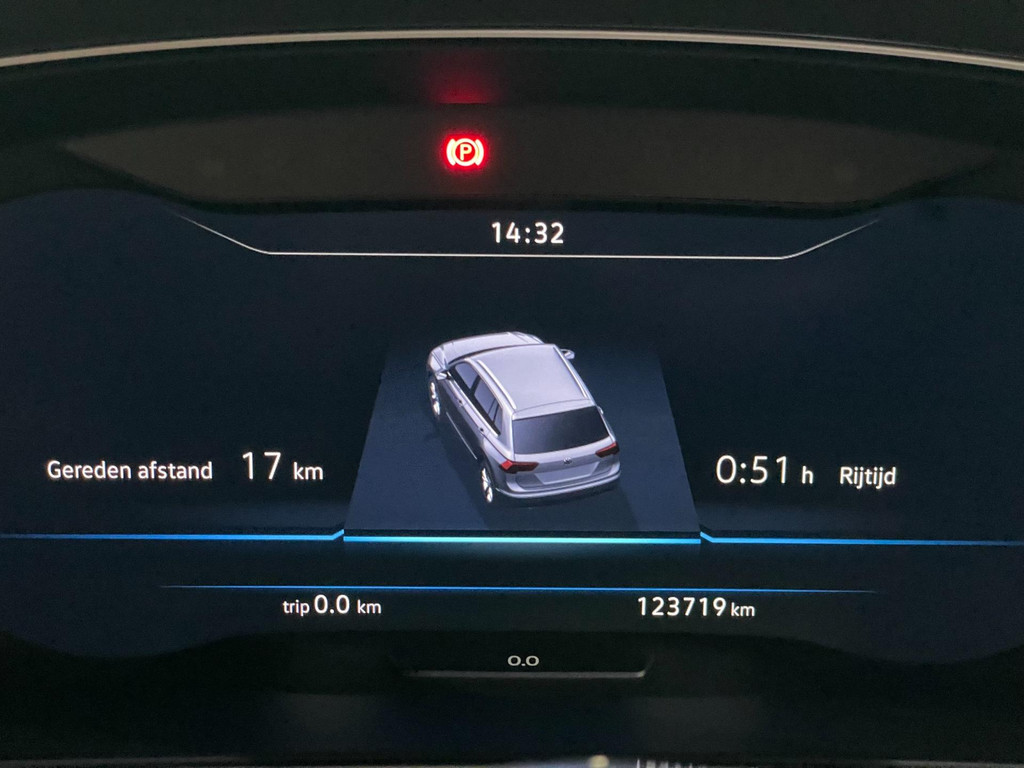 Volkswagen Tiguan 1.4 TSI ACT Highline Business 3X R-LINE PANO LEER NAVI 79