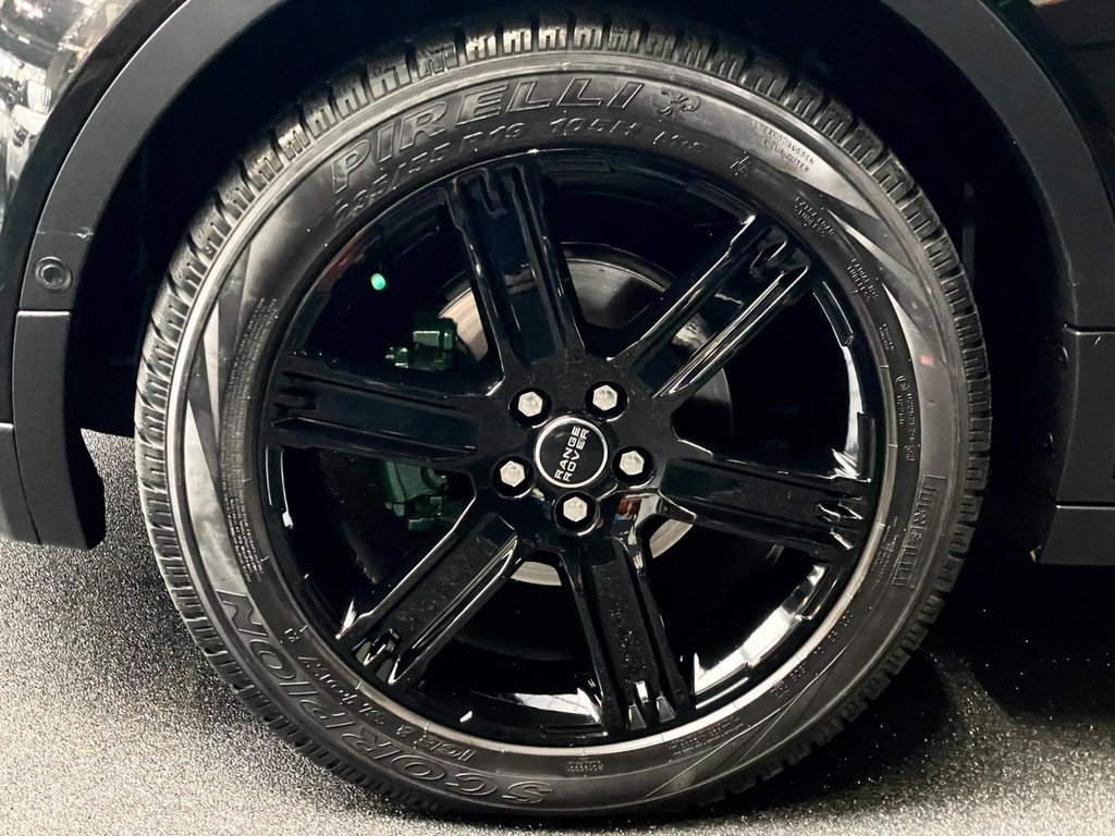 Land Rover RANGE ROVER EVOQUE 2.0 Si 4WD Dynamic PANO NAVI LEER TREKH 26