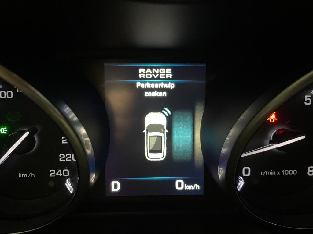 Land Rover RANGE ROVER EVOQUE 2.0 Si 4WD Dynamic PANO NAVI LEER TREKH 43