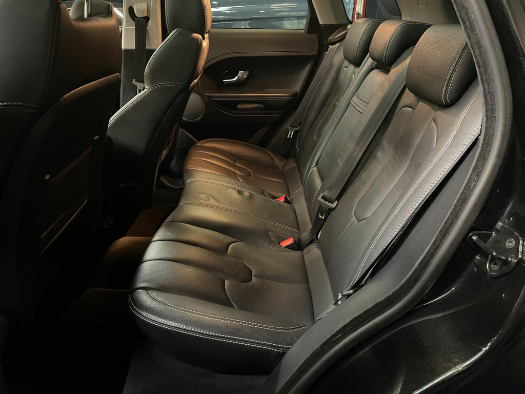 Land Rover RANGE ROVER EVOQUE 2.0 Si 4WD Dynamic PANO NAVI LEER TREKH 56