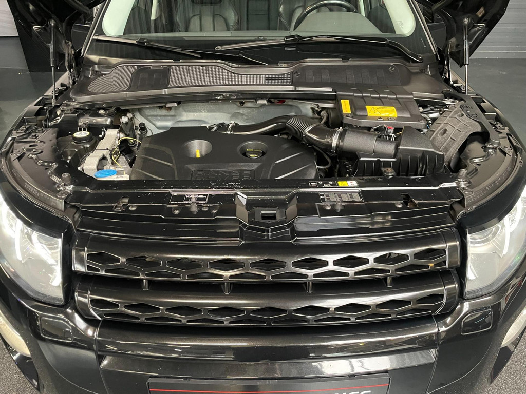 Land Rover RANGE ROVER EVOQUE 2.0 Si 4WD Dynamic PANO NAVI LEER TREKH 9