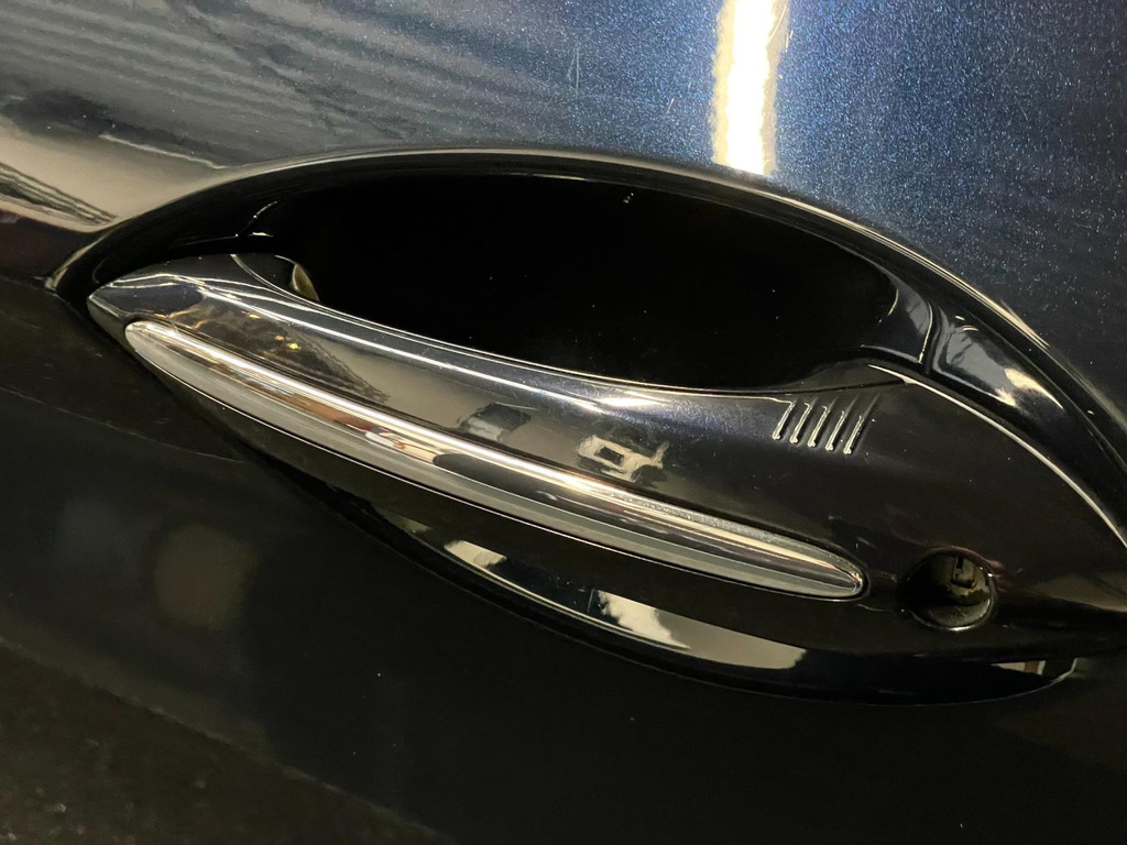 BMW 5-serie M550d xDrive 381PK GLASDAK HUD B&O LEER NAP NIGHTVISION SOFTCLOSE 28