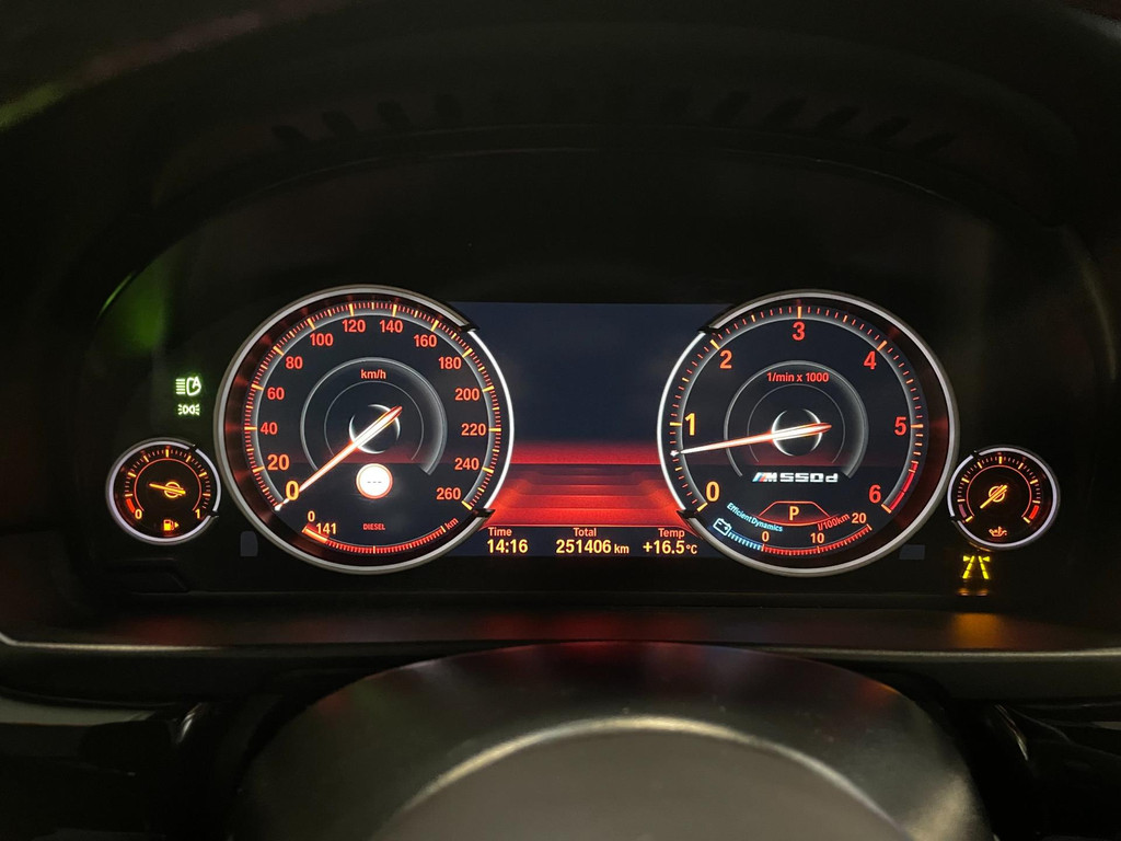 BMW 5-serie M550d xDrive 381PK GLASDAK HUD B&O LEER NAP NIGHTVISION SOFTCLOSE 47