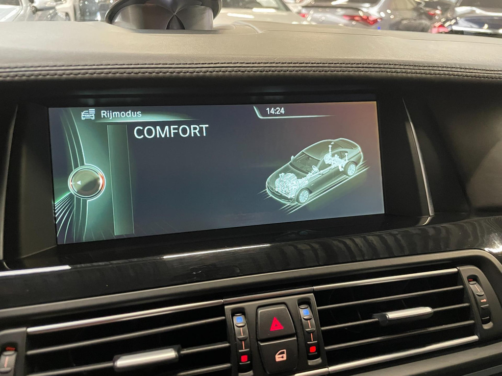 BMW 5-serie M550d xDrive 381PK GLASDAK HUD B&O LEER NAP NIGHTVISION SOFTCLOSE 71