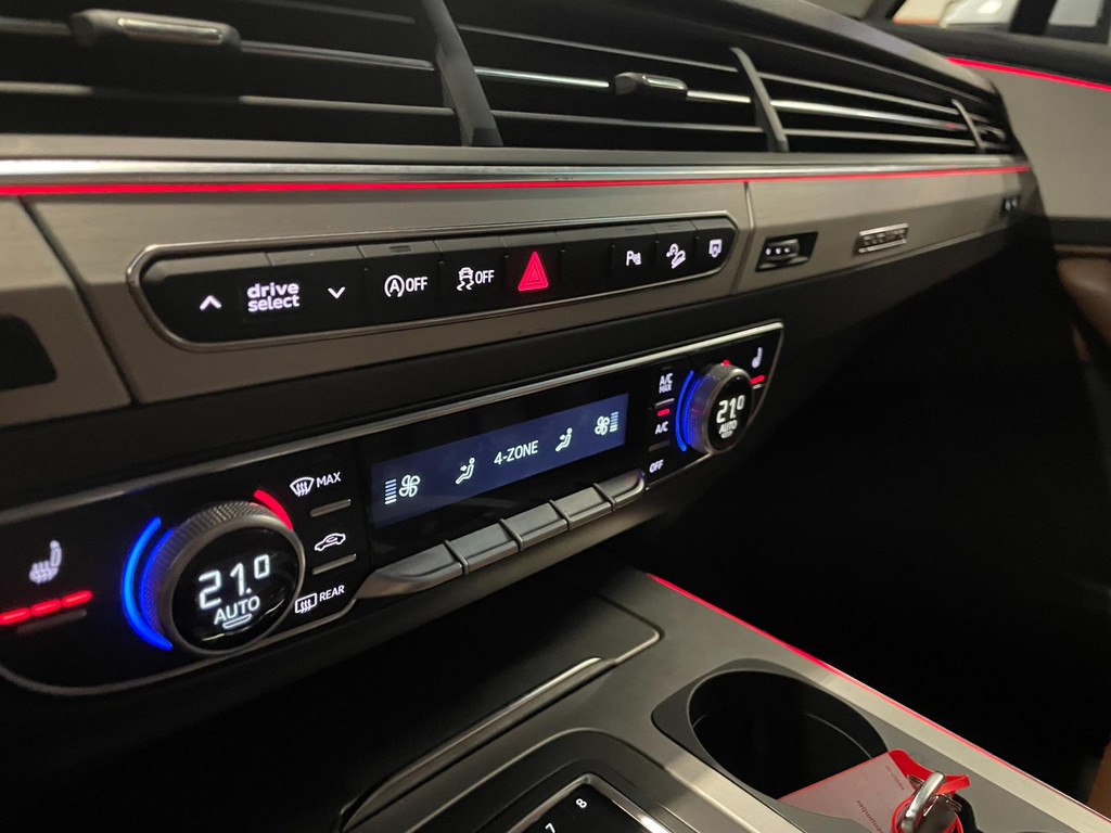 Audi Q7 2.0 TFSI Quattro 45 TFSI Panoramadak Leder CarPlay 55