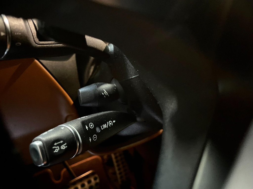 Mercedes-Benz G-klasse 63 AMG Edition Navi Opendak Leder 35