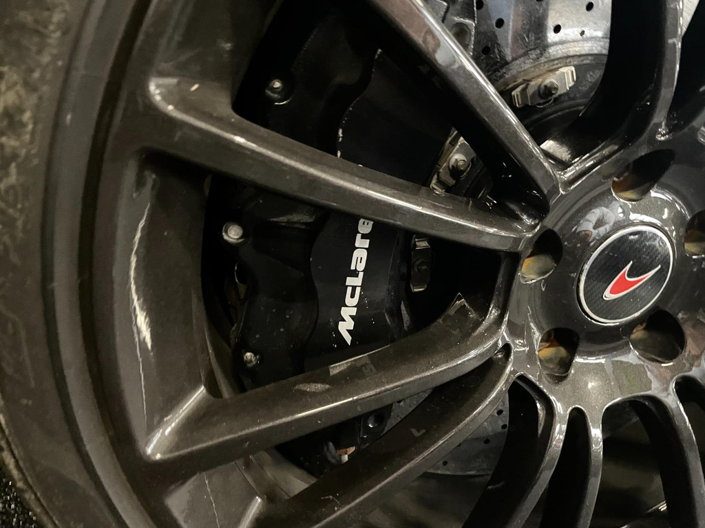 McLaren 570S KERAMISCH REMMEN 570PK CARPLAY CAMERA 26