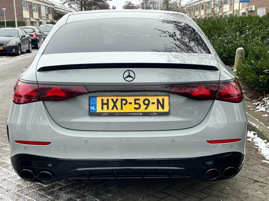 Mercedes-Benz E-klasse 300 e Sport Edition AMG PANO 313 PK 19