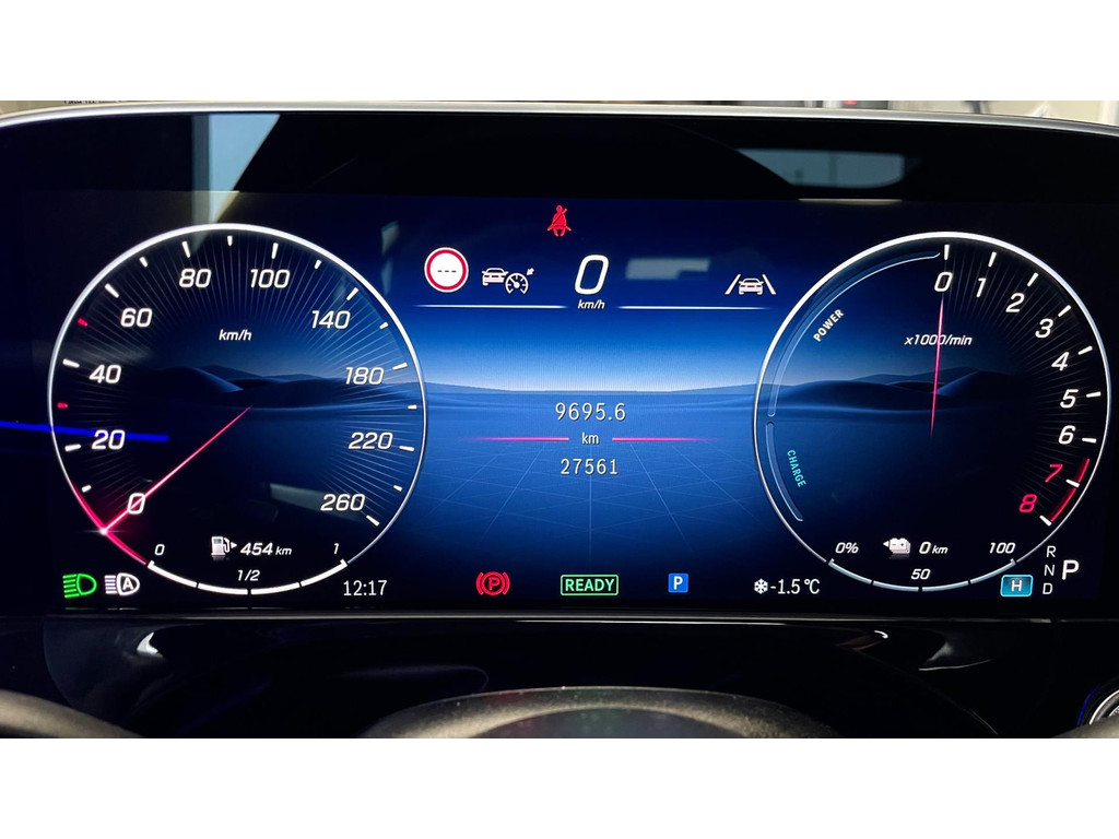 Mercedes-Benz E-klasse 300 e Sport Edition AMG PANO 313 PK 33