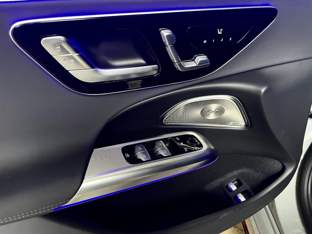 Mercedes-Benz E-klasse 300 e Sport Edition AMG PANO 313 PK 4