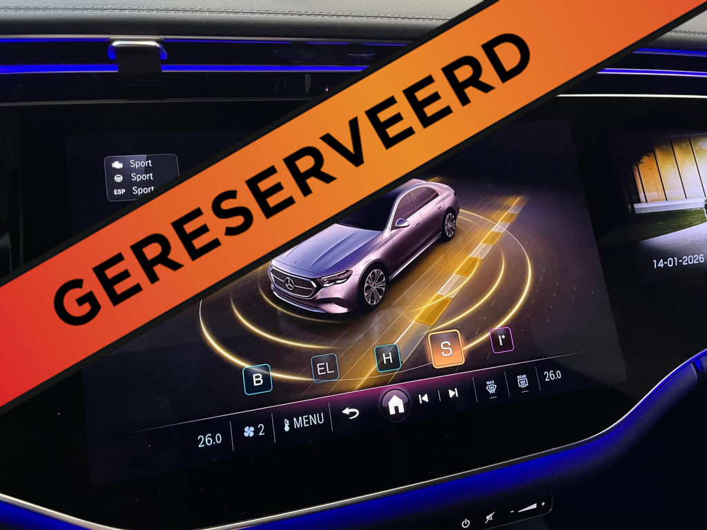 Mercedes-Benz E-klasse 300 e Sport Edition AMG PANO 313 PK 67