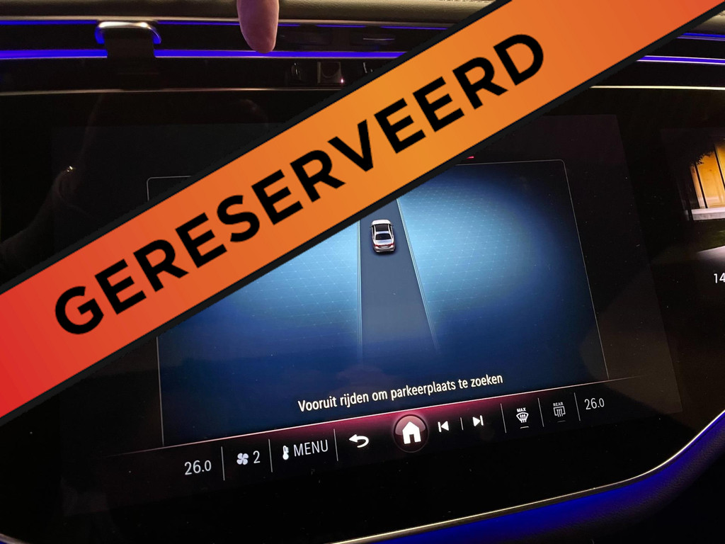 Mercedes-Benz E-klasse 300 e Sport Edition AMG PANO 313 PK 70