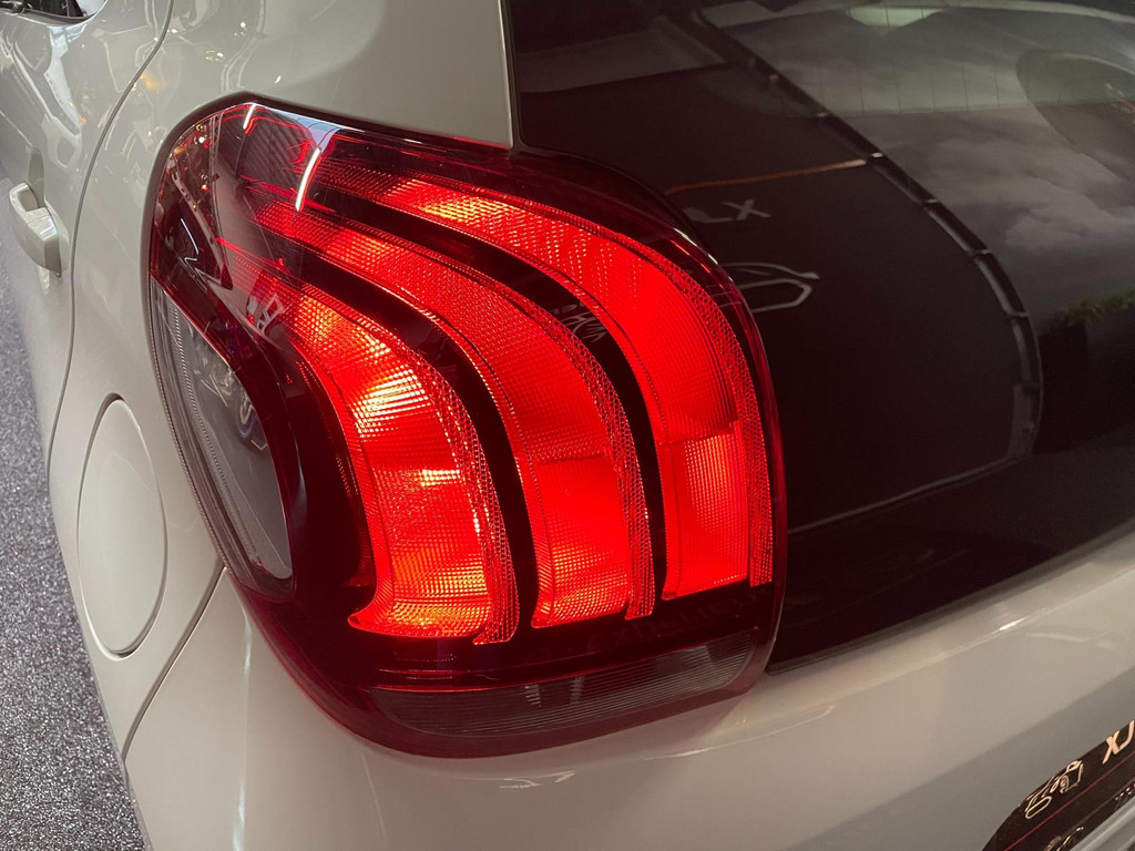 Peugeot 108 1.0 e-VTi Active AIRCO Apple Carplay / Android Auto 17