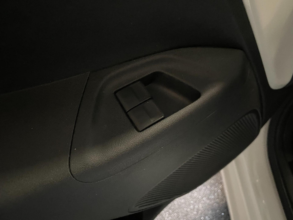 Peugeot 108 1.0 e-VTi Active AIRCO Apple Carplay / Android Auto 23