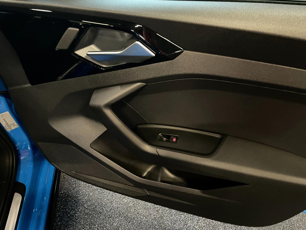 Audi A1 Sportback 40 TFSI Edition one S-LINE 250 PK KEYLESS CARPLAY KEYLESS AUDI SOUND 55