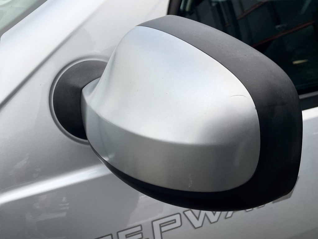 Dacia Sandero 1.6 Stepway AIRCO CARPLAY NAVI ELECT RAMEN AFNEEMBAAR TREKHAAK 16'VELGEN 15