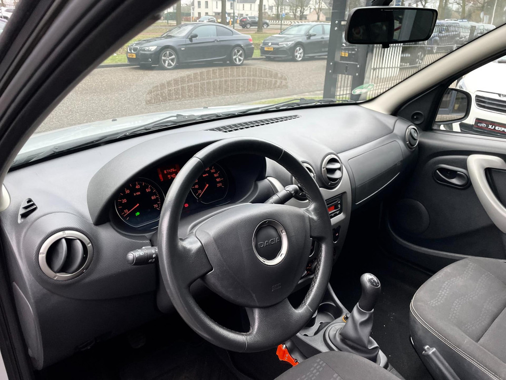 Dacia Sandero 1.6 Stepway AIRCO CARPLAY NAVI ELECT RAMEN AFNEEMBAAR TREKHAAK 16'VELGEN 26