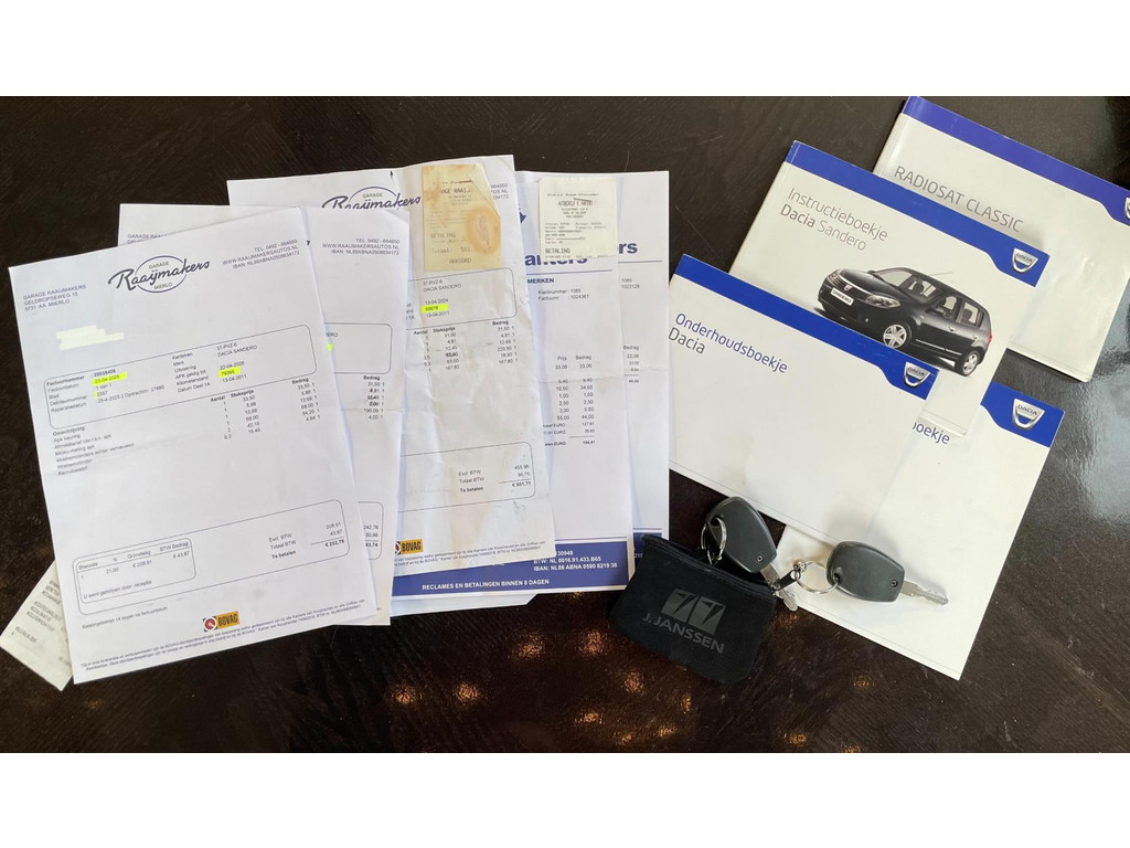 Dacia Sandero 1.6 Stepway AIRCO CARPLAY NAVI ELECT RAMEN AFNEEMBAAR TREKHAAK 16'VELGEN 40