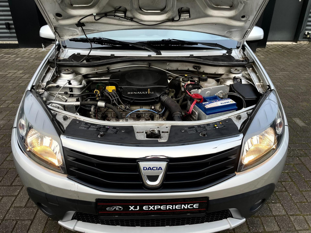 Dacia Sandero 1.6 Stepway AIRCO CARPLAY NAVI ELECT RAMEN AFNEEMBAAR TREKHAAK 16'VELGEN 9