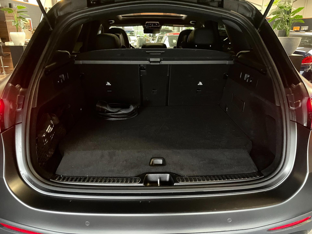 Mercedes-Benz GLC-klasse 300de 4MATIC AMG Line PANODAK HUD 13