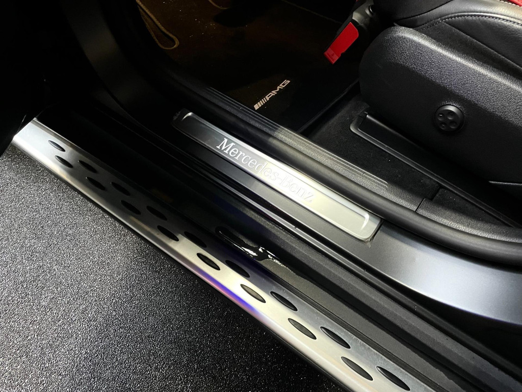 Mercedes-Benz GLC-klasse 300de 4MATIC AMG Line PANODAK HUD 36