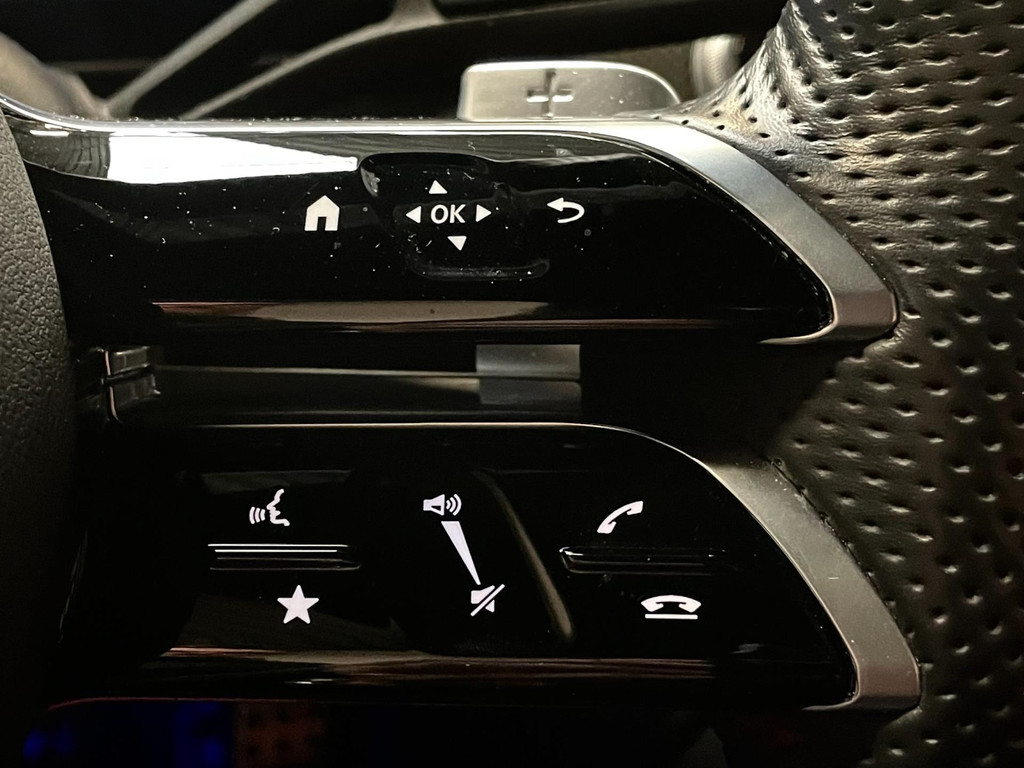 Mercedes-Benz GLC-klasse 300de 4MATIC AMG Line PANODAK HUD 46