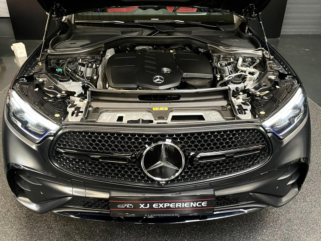 Mercedes-Benz GLC-klasse 300de 4MATIC AMG Line PANODAK HUD 91
