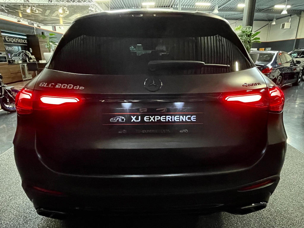 Mercedes-Benz GLC-klasse 300de 4MATIC AMG Line PANODAK HUD 95